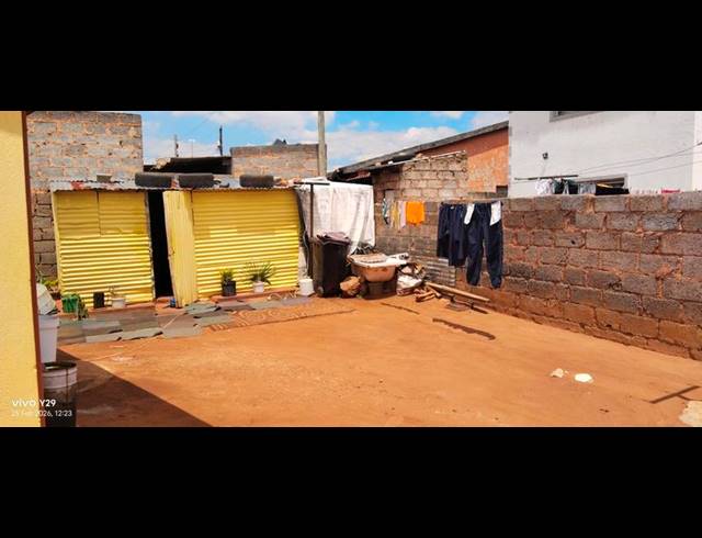 2 BEDROOM HOUSE FOR SALE IN TEMBISA EXT 7